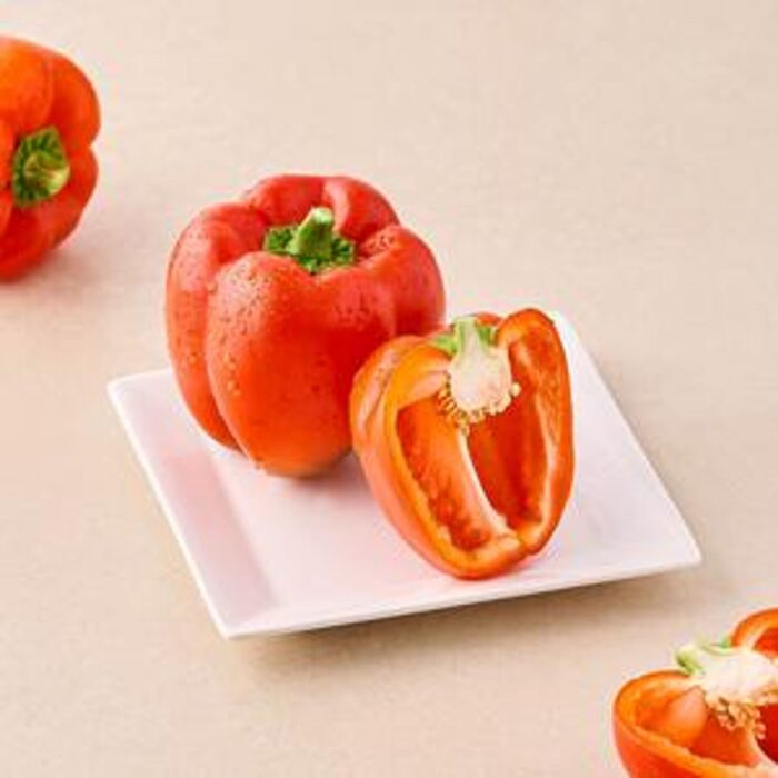 Capsicum - Red, Organically Grown (Loose)